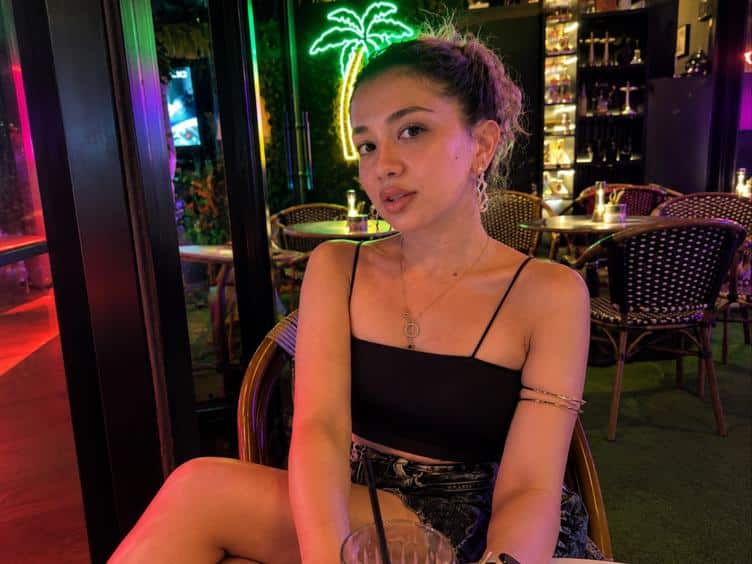 Amateur Sexvideos: ElisaRose